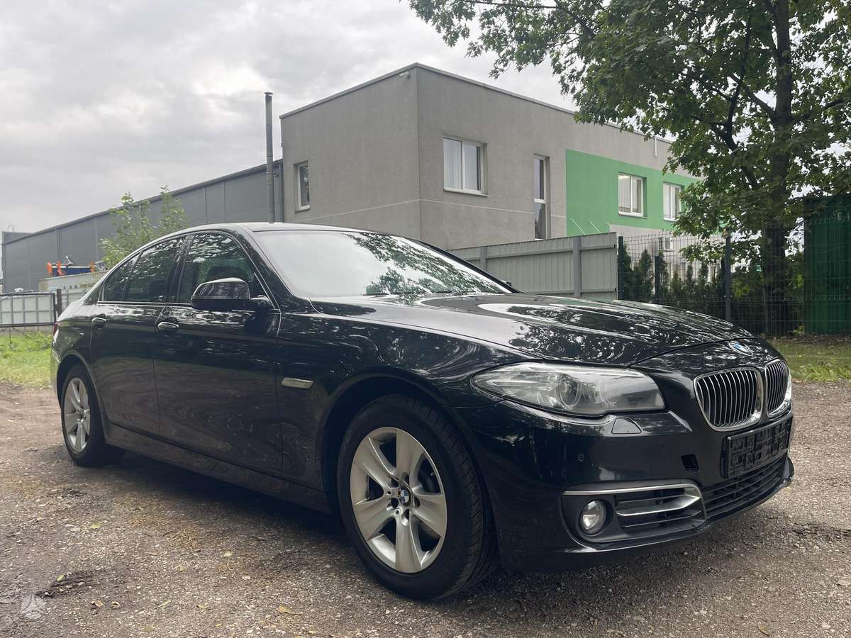 BMW 520, 2.0 l., Седан