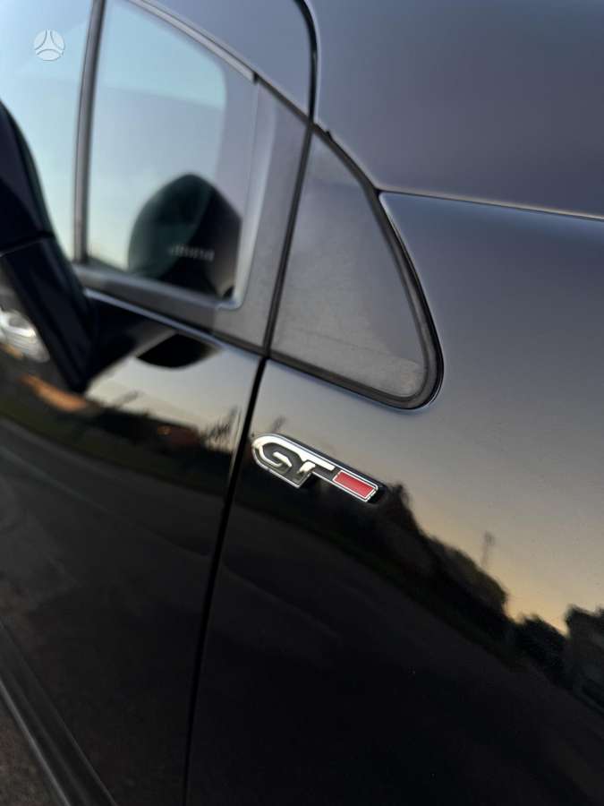 Peugeot 308, 2.0 l., hatchback