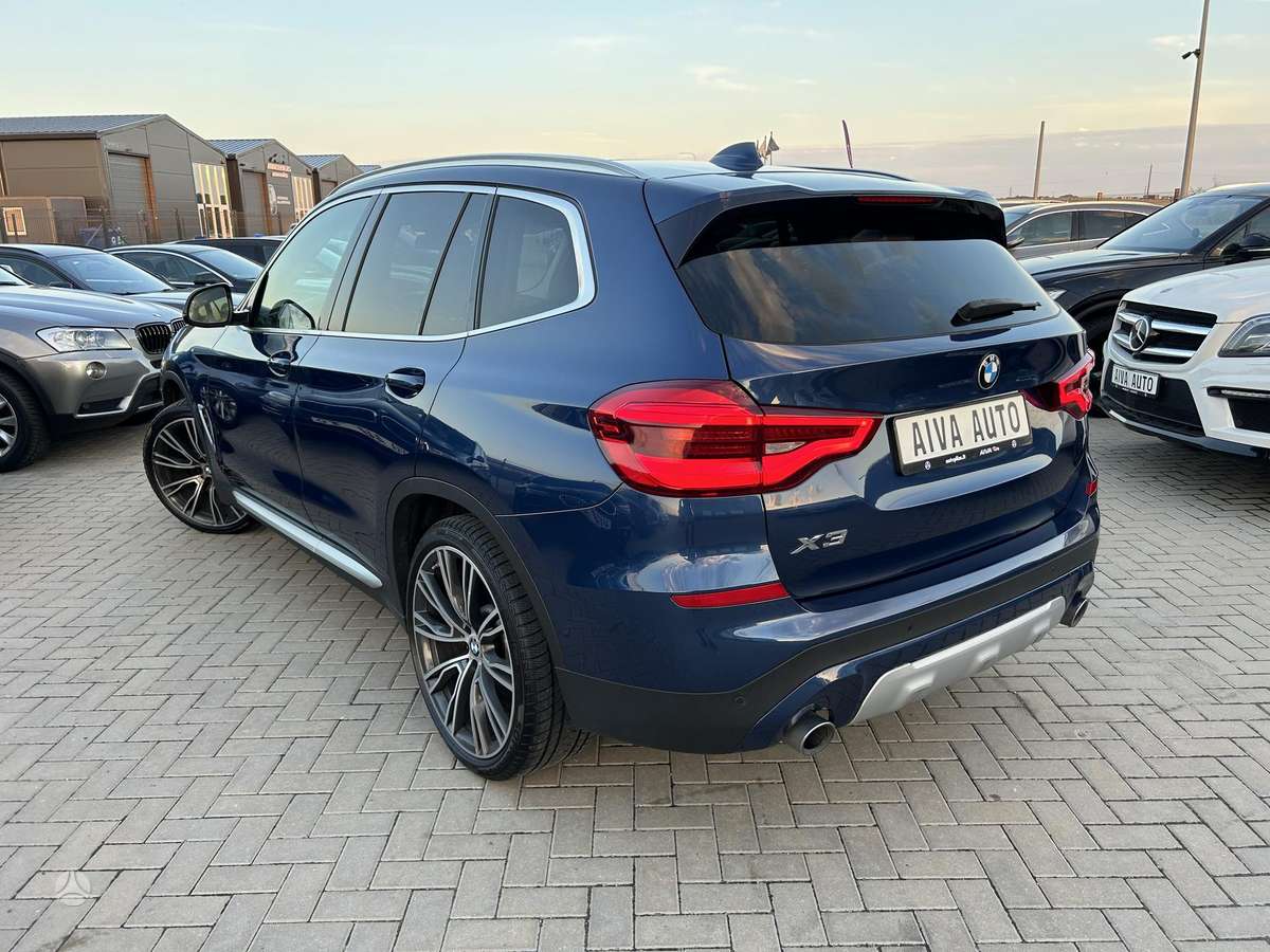 BMW X3, 3.0 l., off-road / crossover