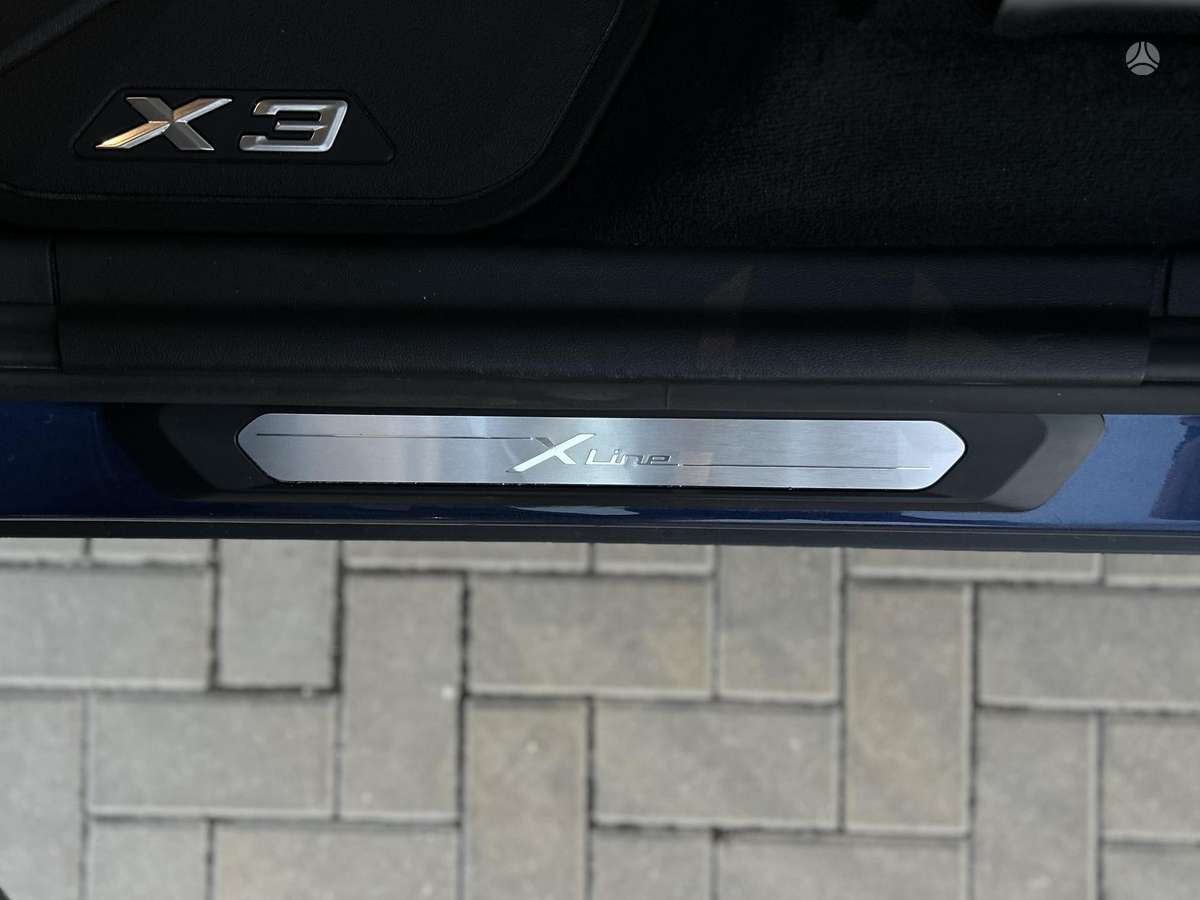 BMW X3, 3.0 l., off-road / crossover