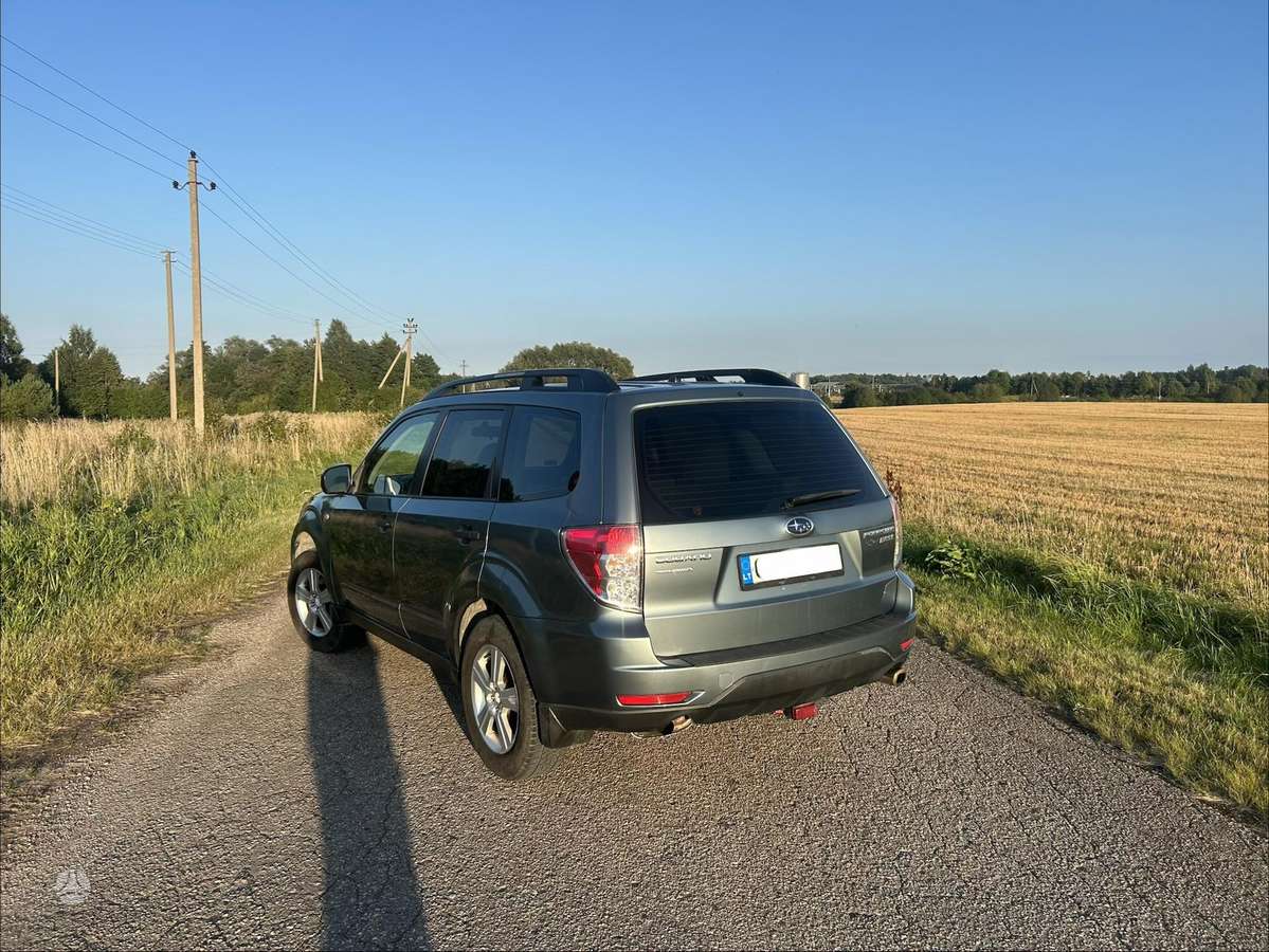 Subaru Forester, 2.5 l., Внедорожник / Кроссовер