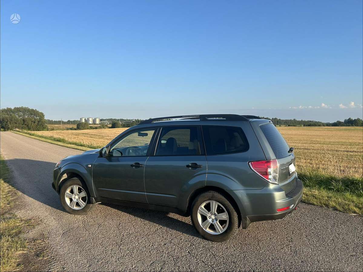 Subaru Forester, 2.5 l., Внедорожник / Кроссовер