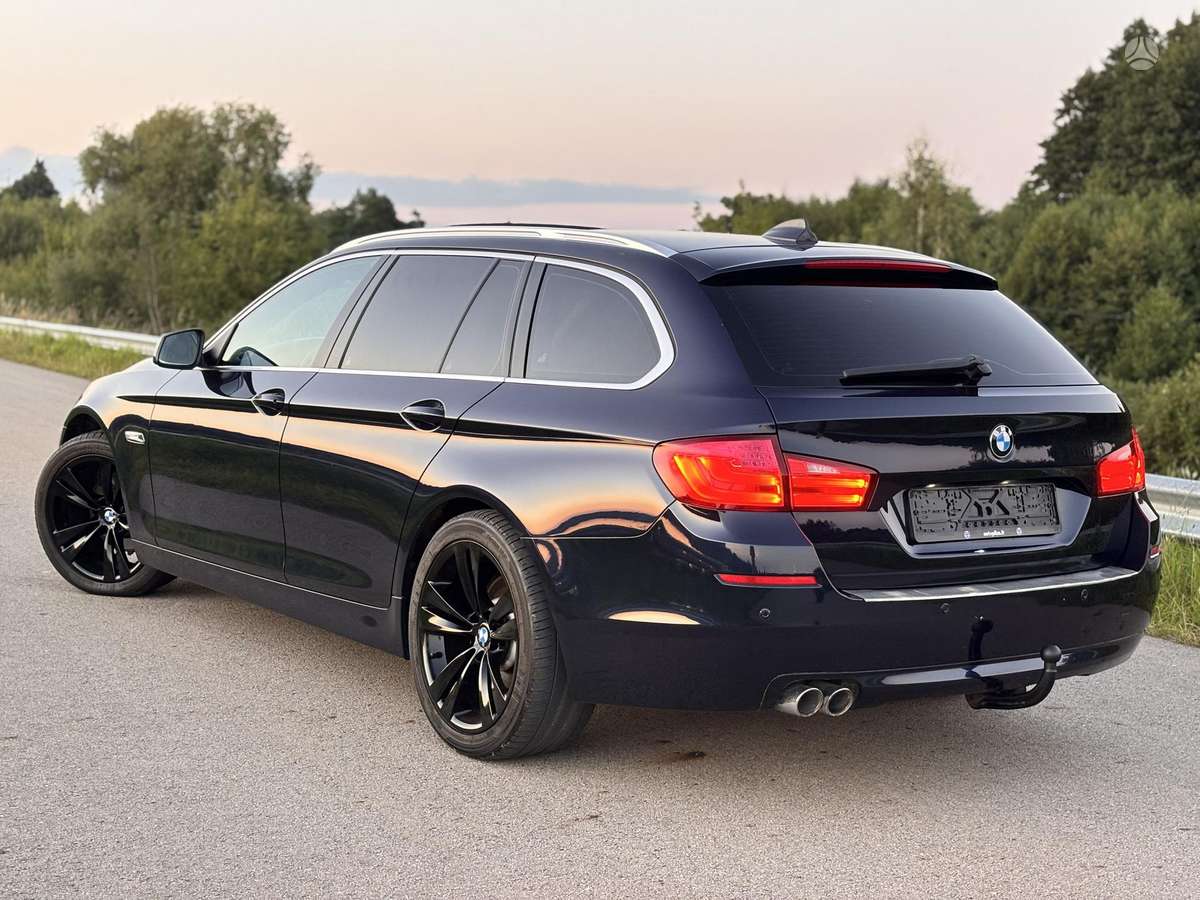 BMW 520, 2.0 l., universalas