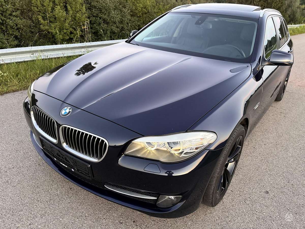BMW 520, 2.0 l., universalas