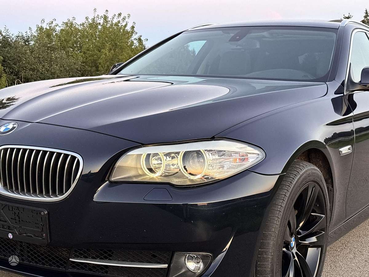 BMW 520, 2.0 l., universalas