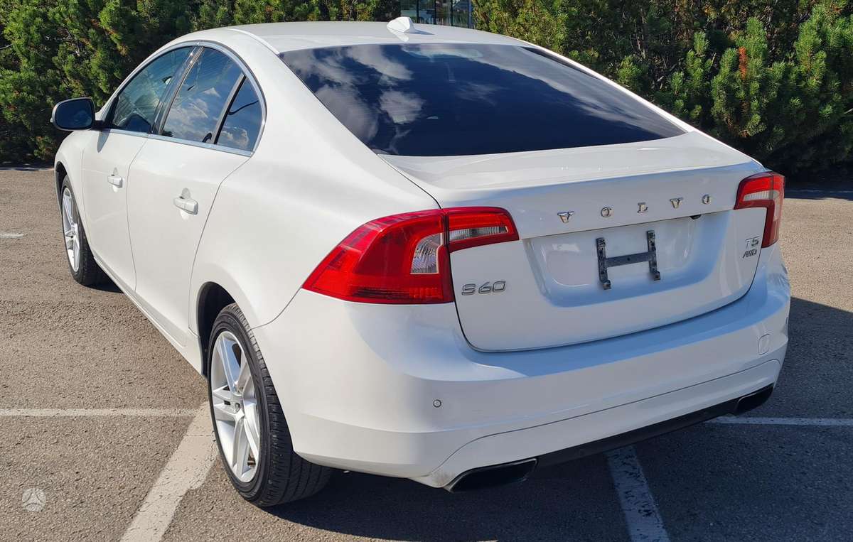 Volvo S60, 2.5 l., Седан