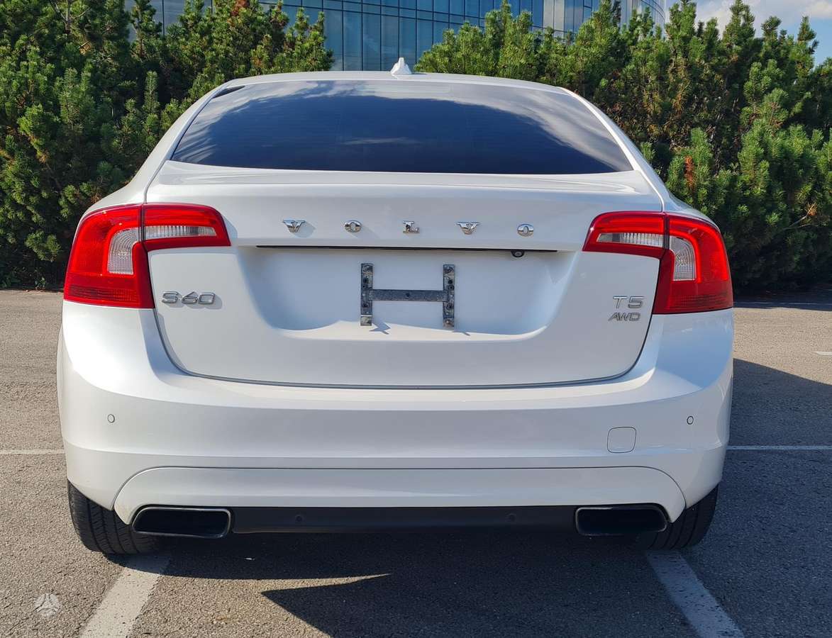 Volvo S60, 2.5 l., Седан