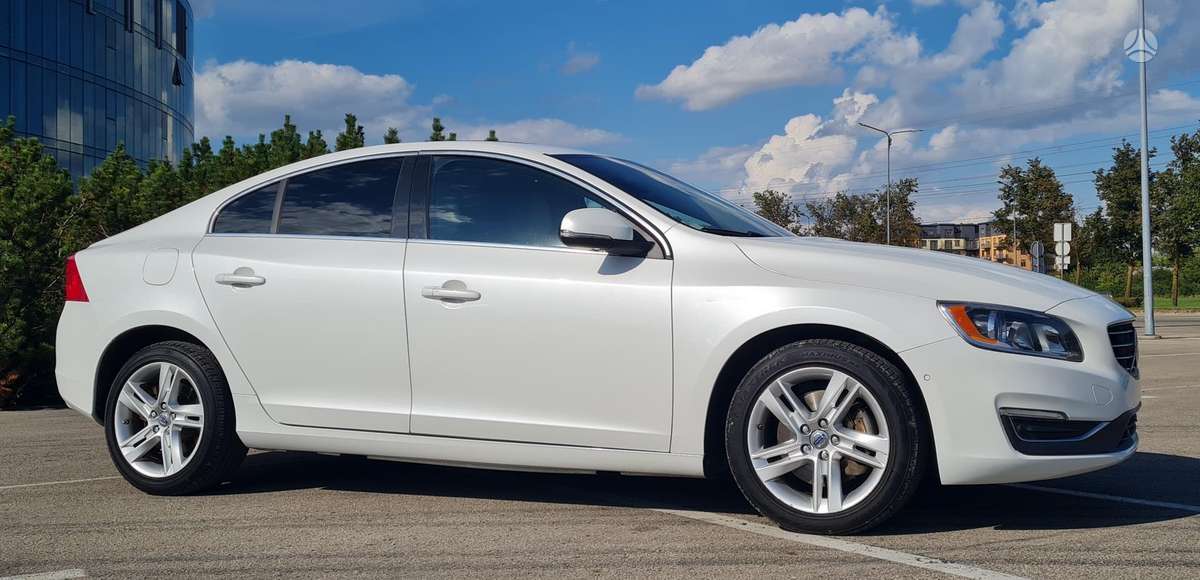 Volvo S60, 2.5 l., Седан