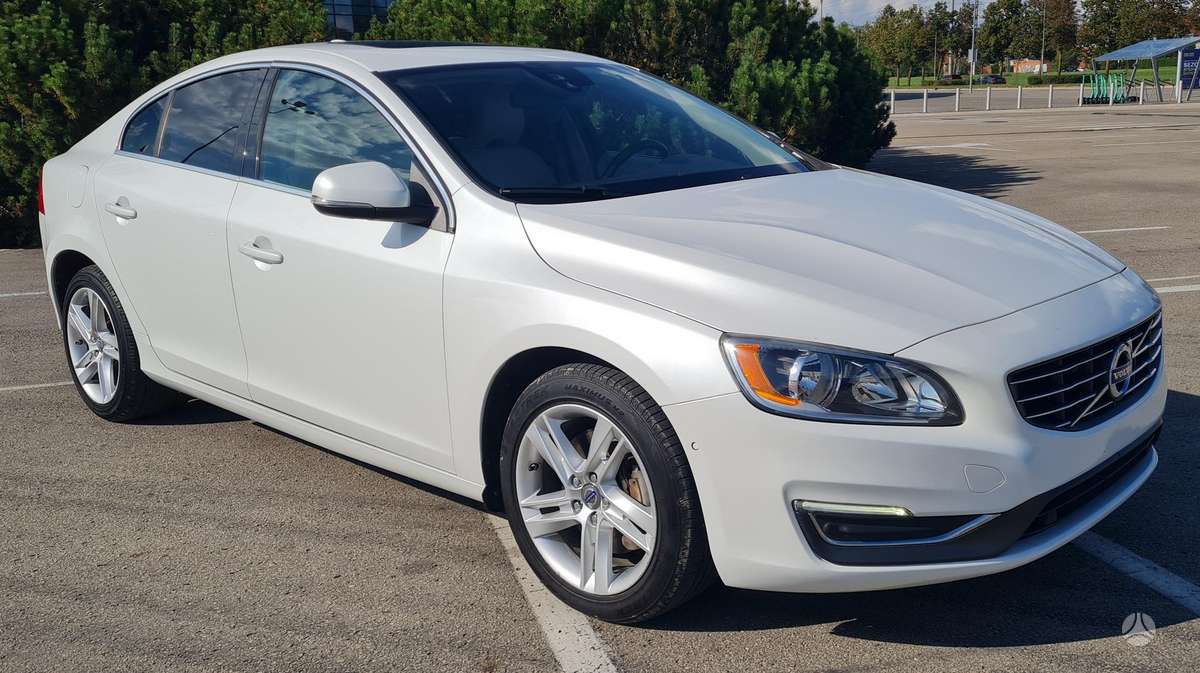 Volvo S60, 2.5 l., Седан