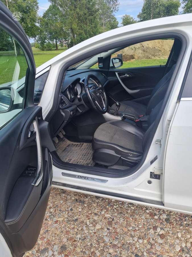Opel Astra, 1.7 l., hatchback