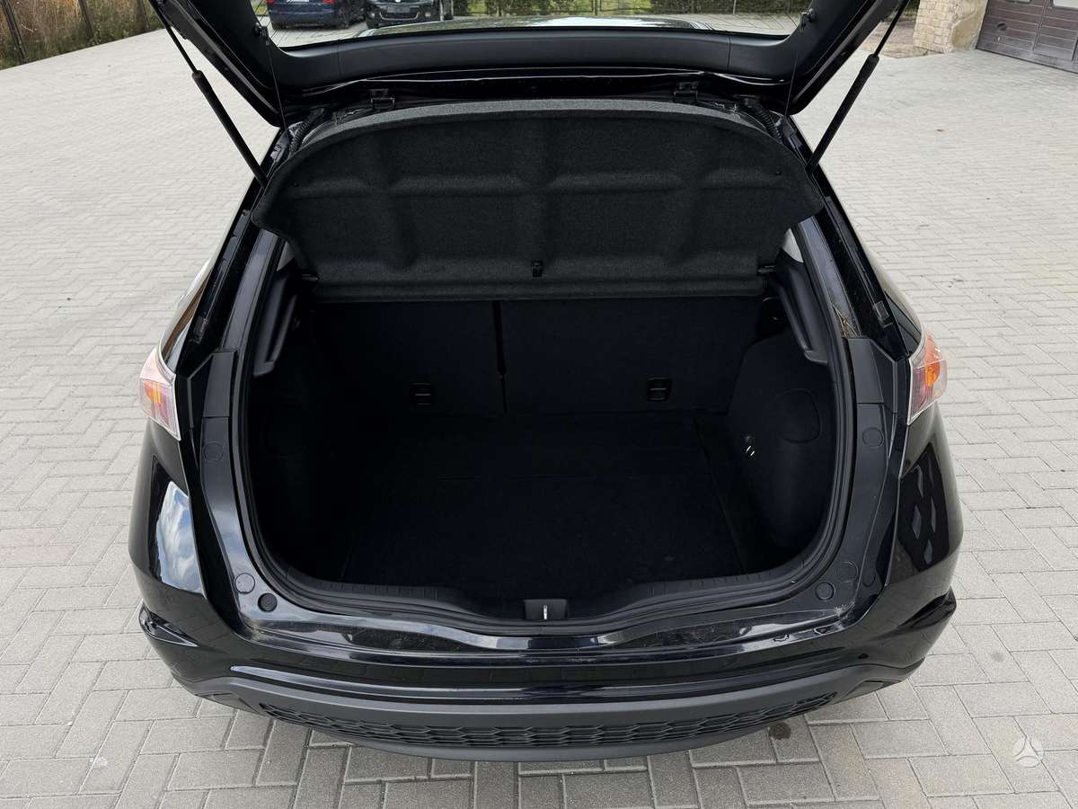 Honda Civic, 1.3 l., hatchback