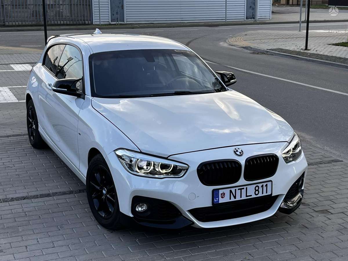 BMW 118, 1.5 l., Хэтчбек