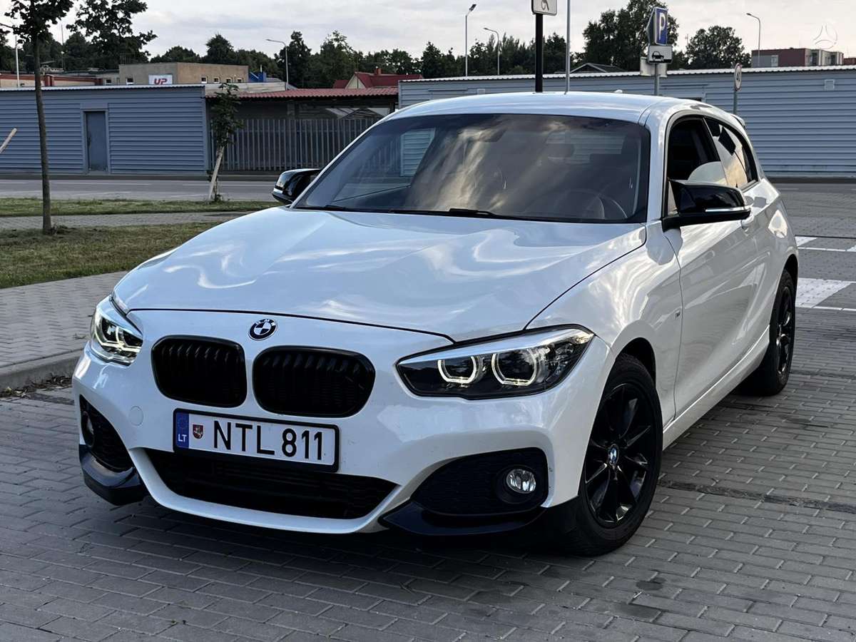BMW 118, 1.5 l., Хэтчбек