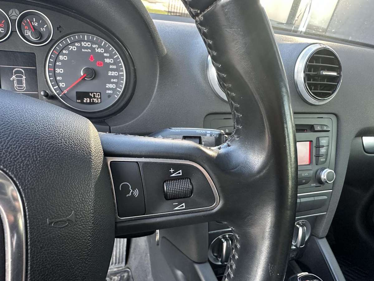 Audi A3, 1.2 l., hatchback