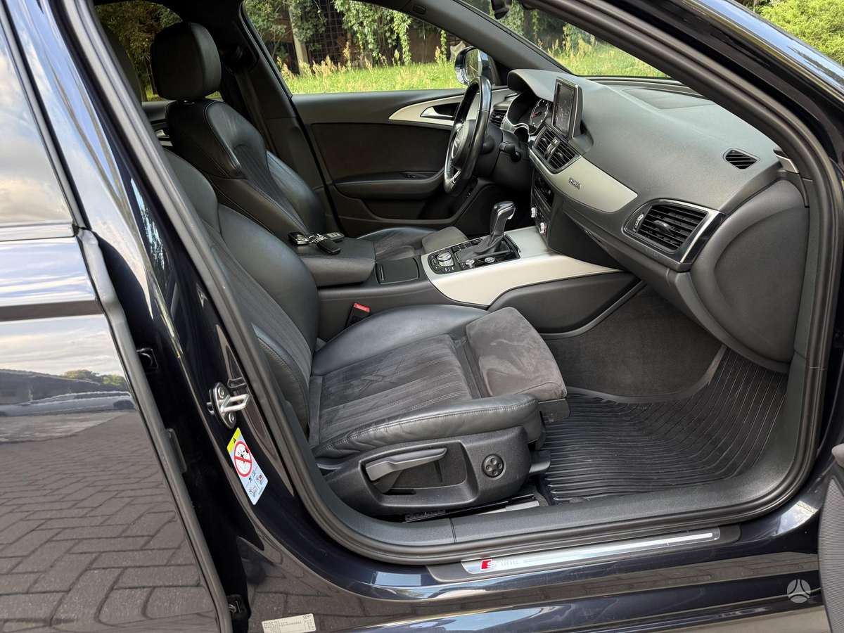 Audi A6, 2.0 l., saloon / sedan
