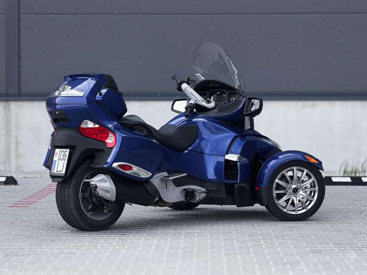 Can-Am Spyder 1000cc, trikes