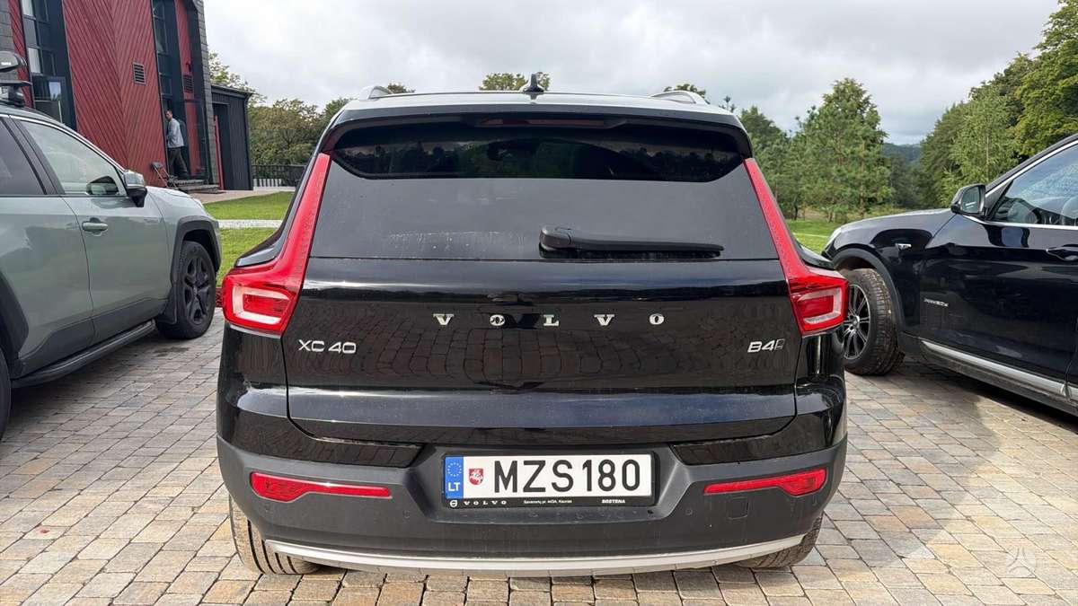 Volvo XC40 - 3
