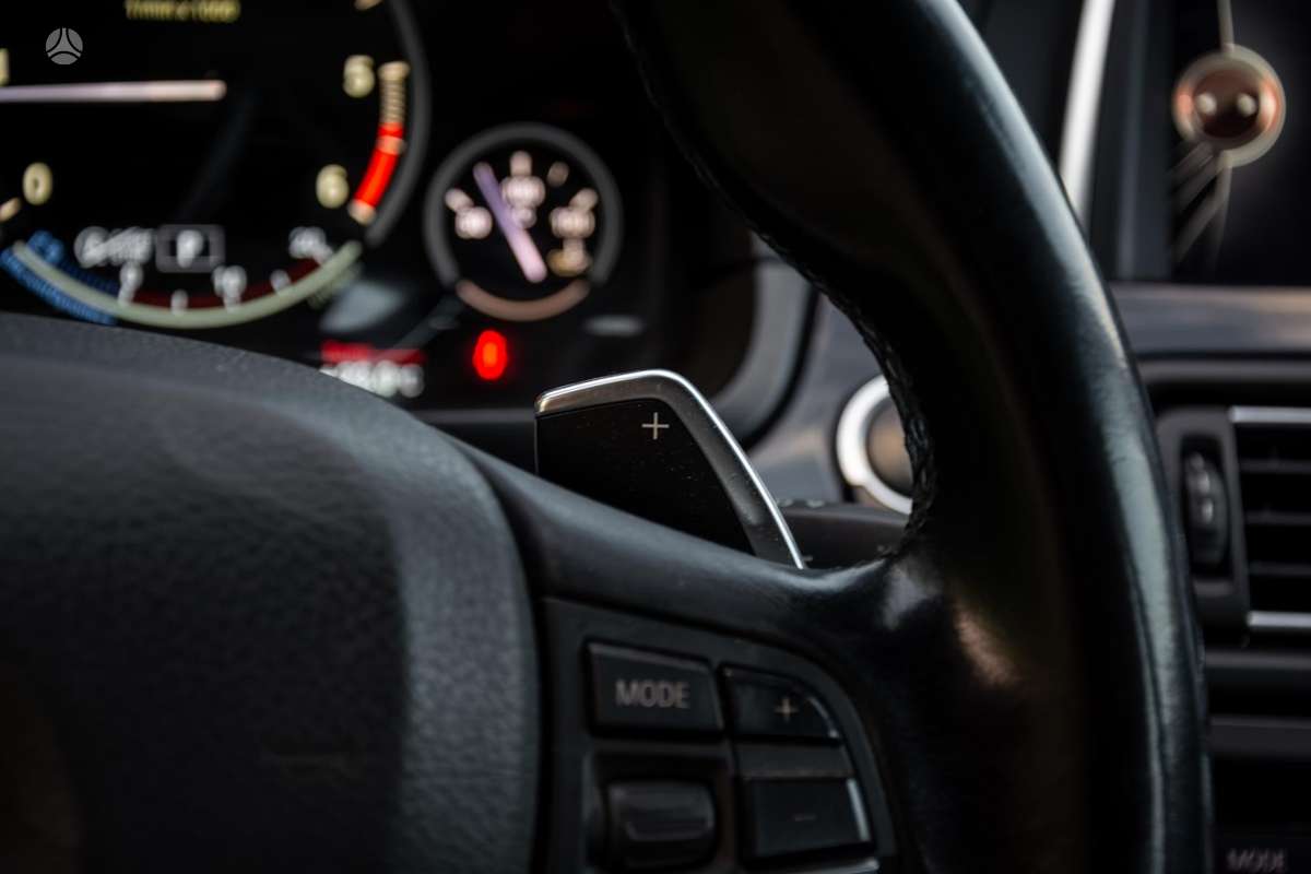 BMW 520, 2.0 l., universalas