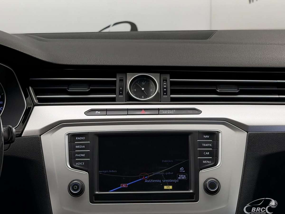 Volkswagen Passat, 2.0 l., Универсал