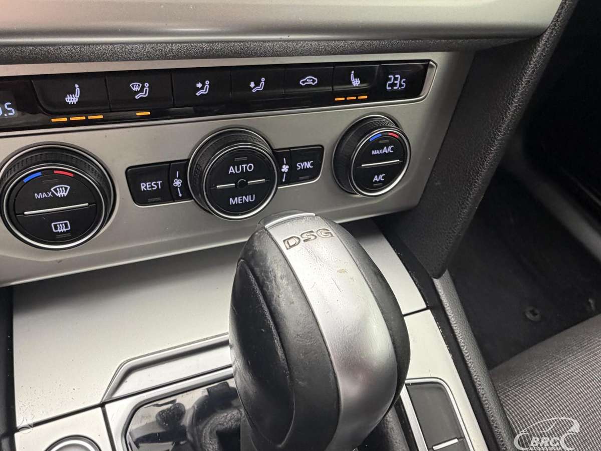 Volkswagen Passat, 2.0 l., Универсал