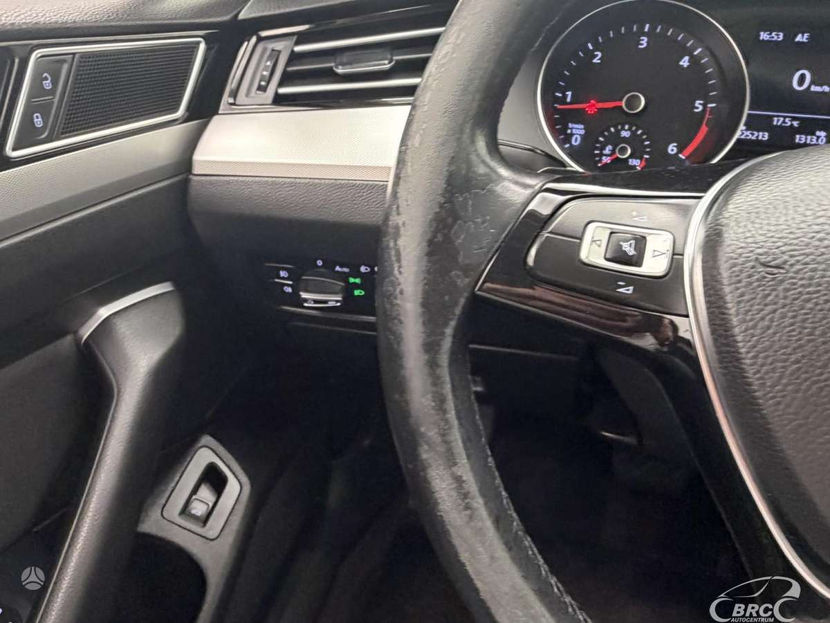 Volkswagen Passat, 2.0 l., Универсал