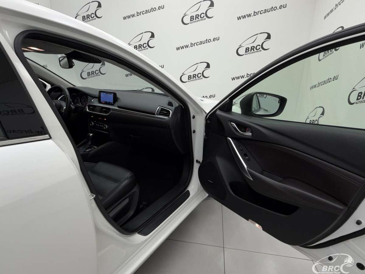 Mazda 6, 2.5 l., sedanas