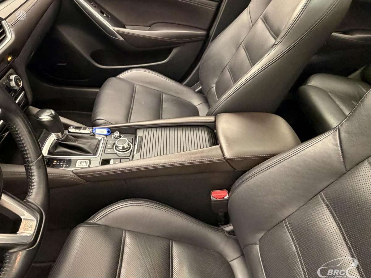 Mazda 6, 2.5 l., sedanas
