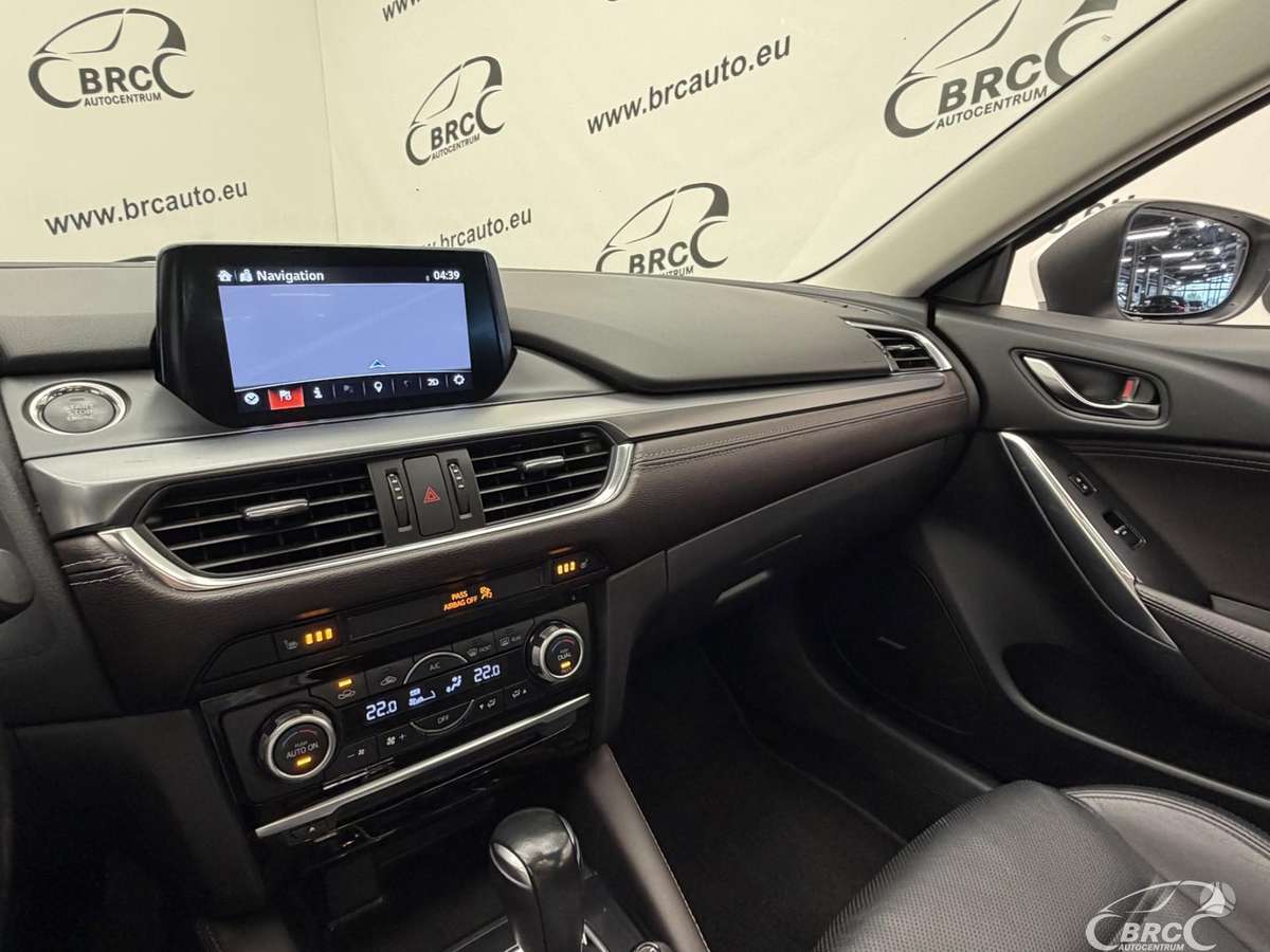 Mazda 6, 2.5 l., sedanas