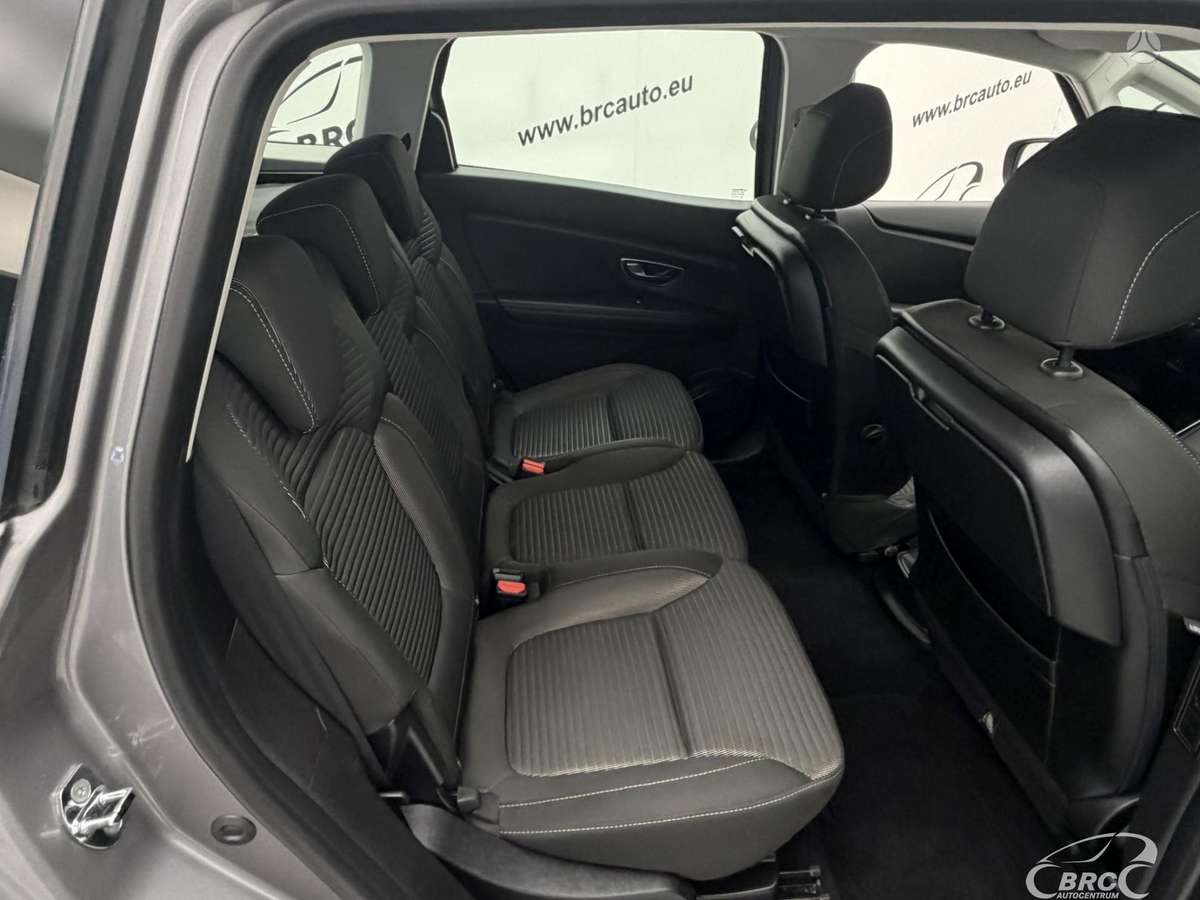 Renault Scenic, 1.5 l., Минивэн