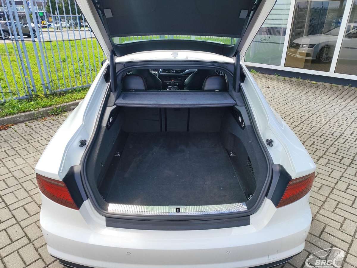 Audi A7, 3.0 l., saloon / sedan