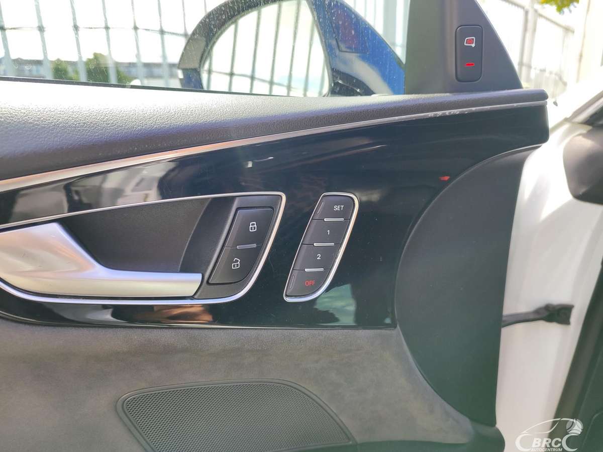 Audi A7, 3.0 l., saloon / sedan