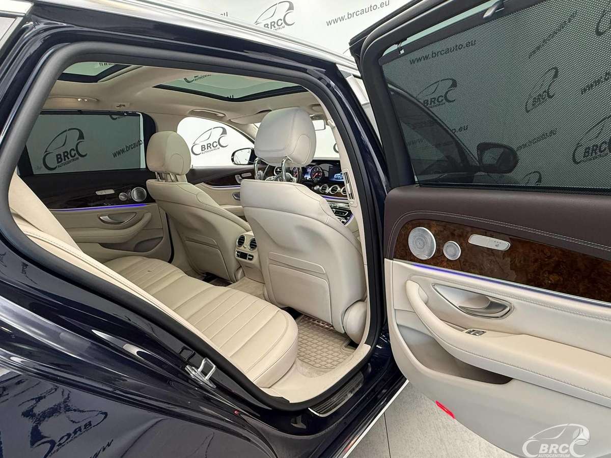 Mercedes-Benz E300, 2.0 l., Универсал