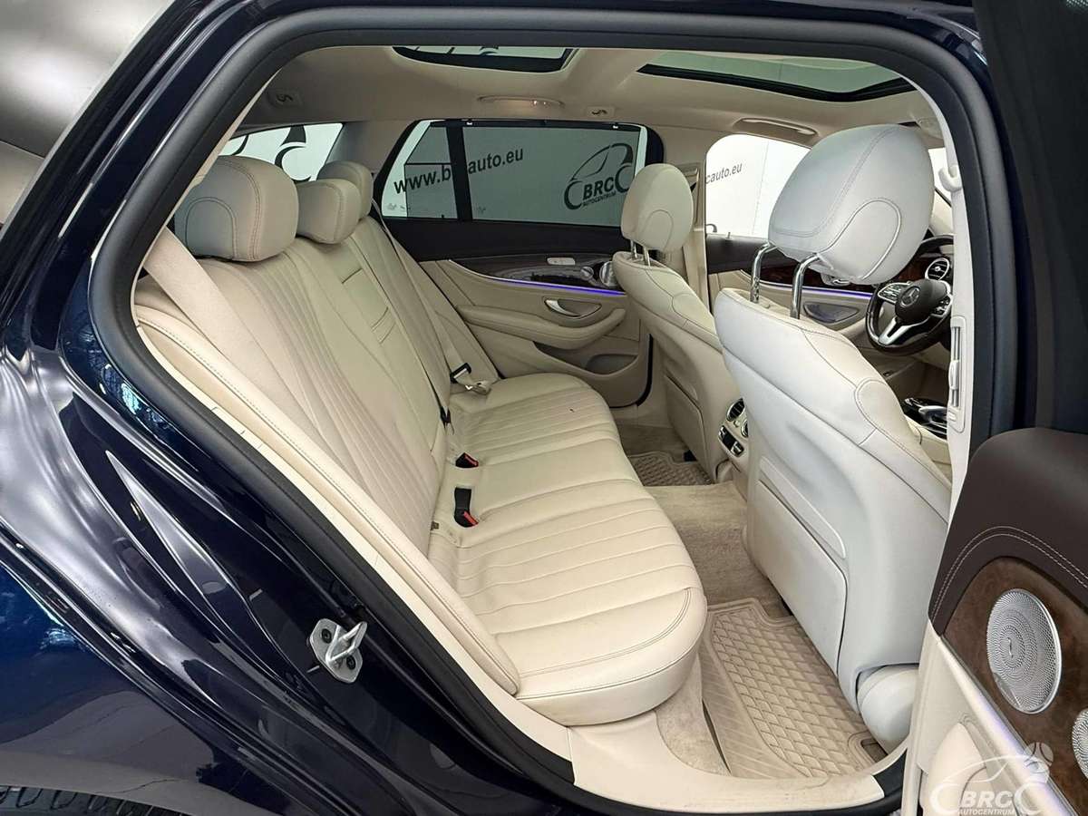 Mercedes-Benz E300, 2.0 l., Универсал