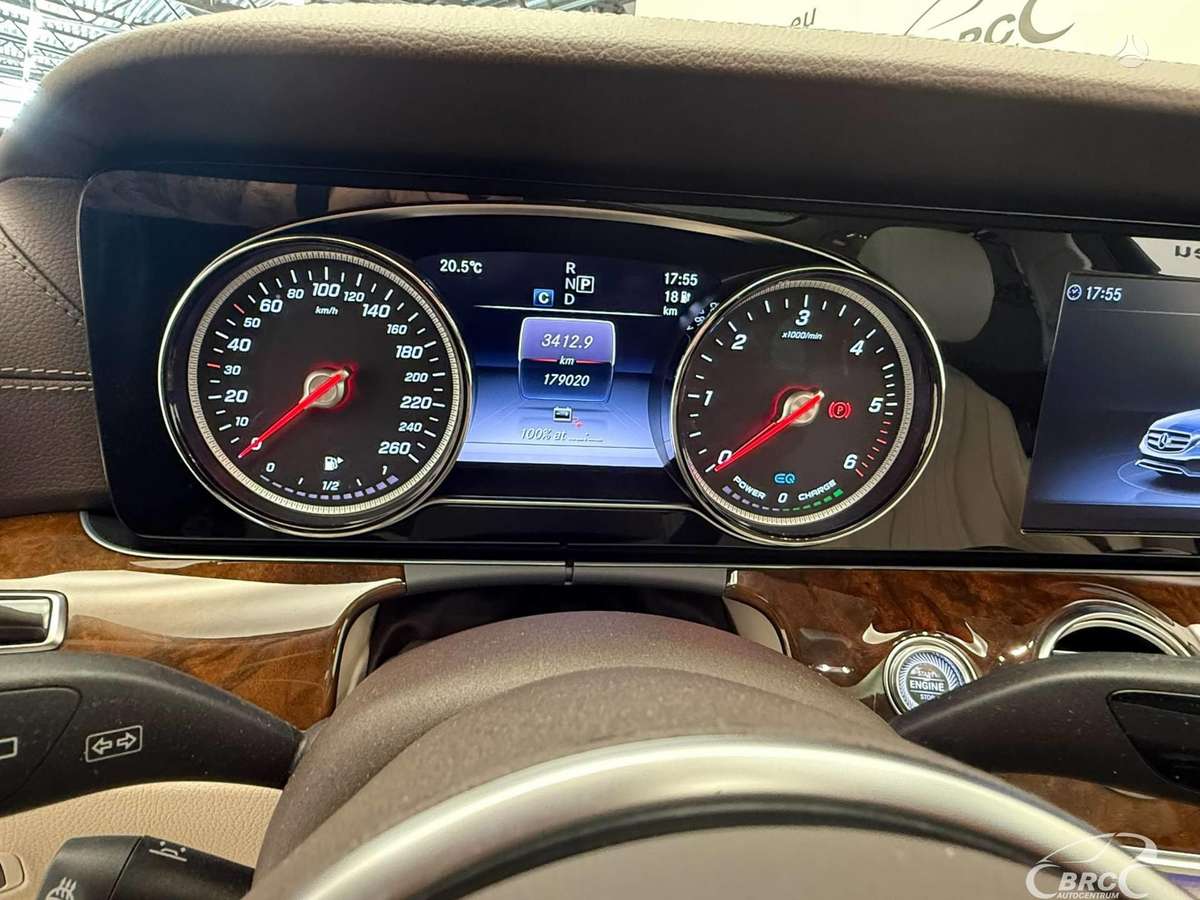 Mercedes-Benz E300, 2.0 l., Универсал