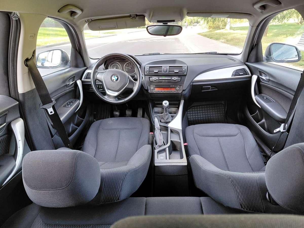 BMW 116, 1.6 l., Хэтчбек