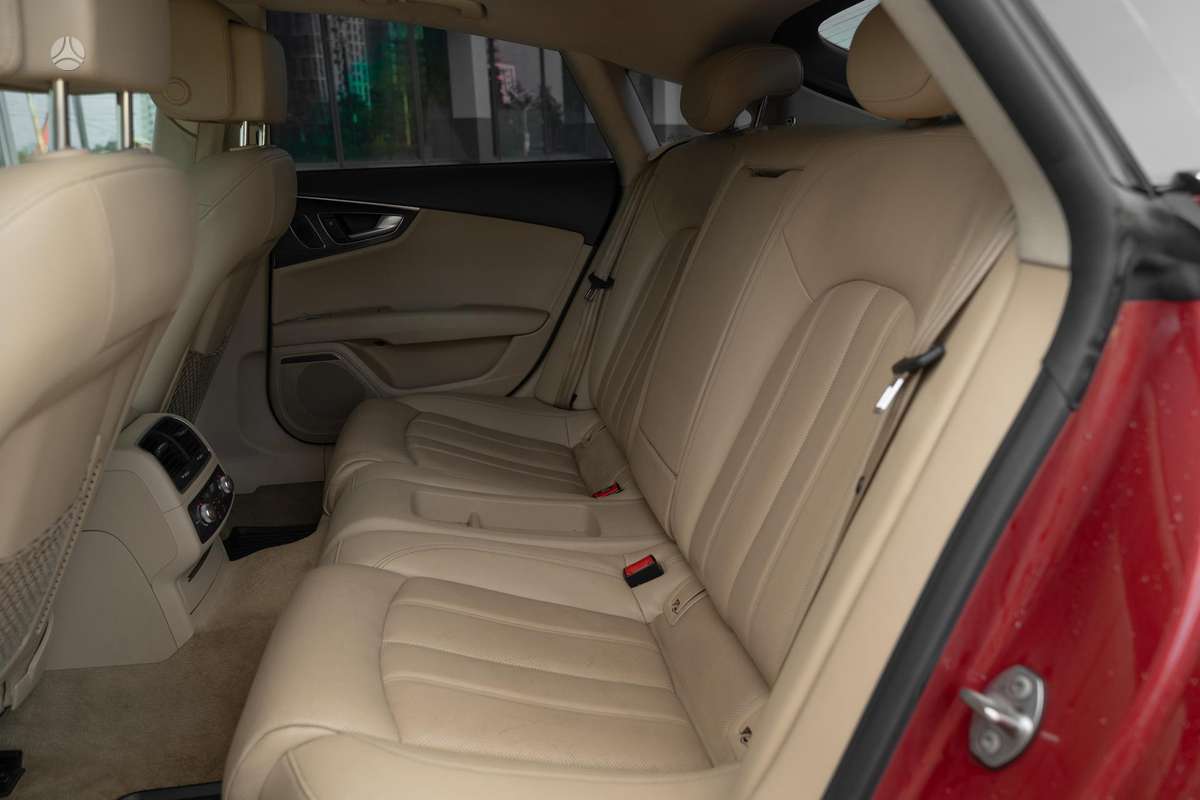 Audi A7, 3.0 l., Хэтчбек