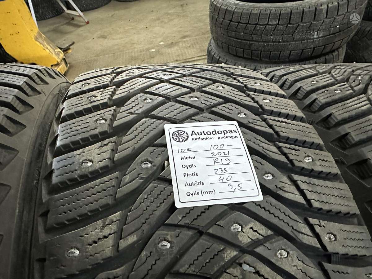 Goodyear, winter 235/40 R19