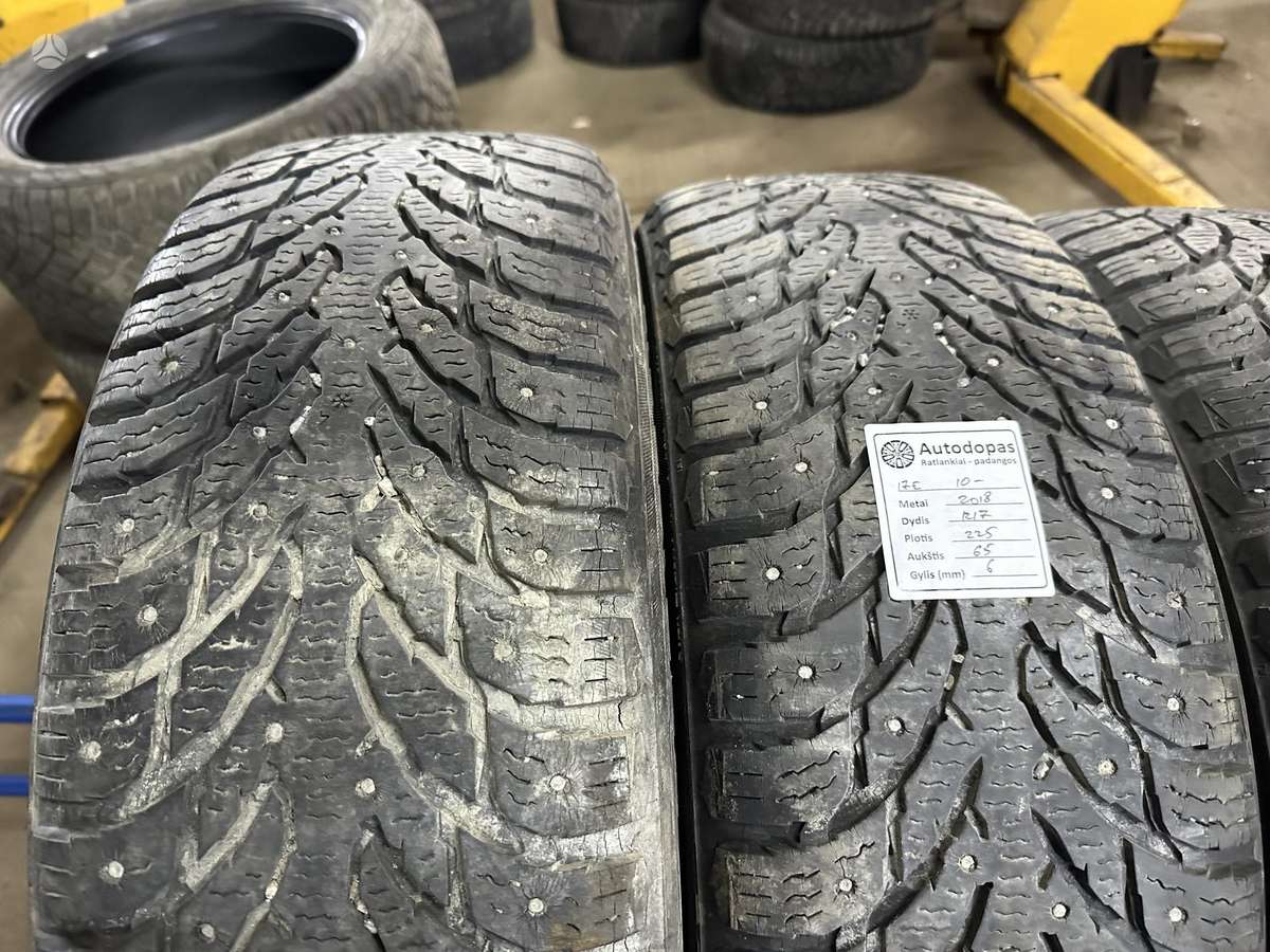Nokian, зимние 225/65 R17