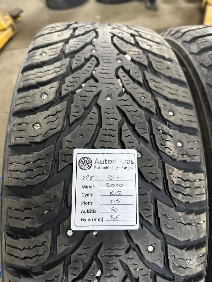 Nokian, winter 215/60 R17