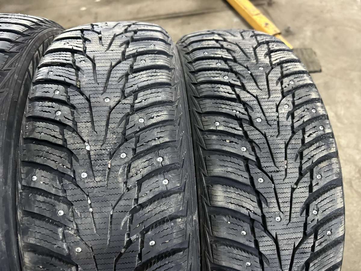 Nexen, winter 215/60 R17