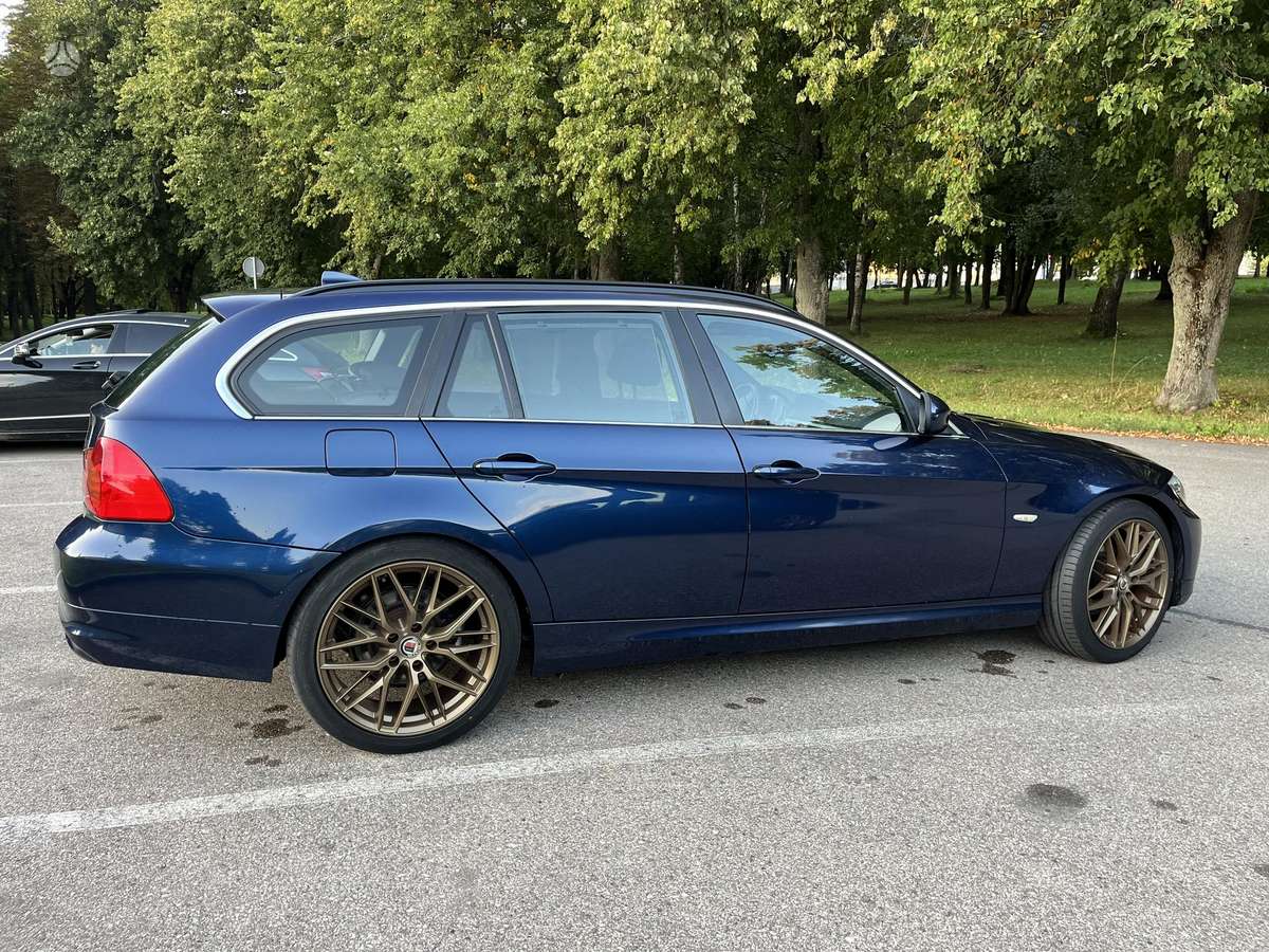 BMW 320, 2.0 l., Универсал