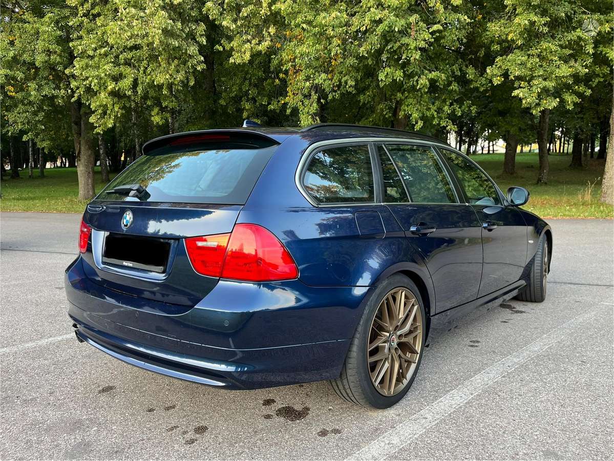BMW 320, 2.0 l., Универсал