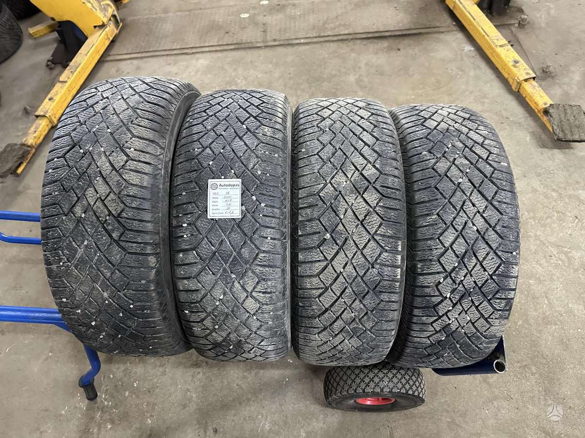 Continental, žieminės 215/60 R16