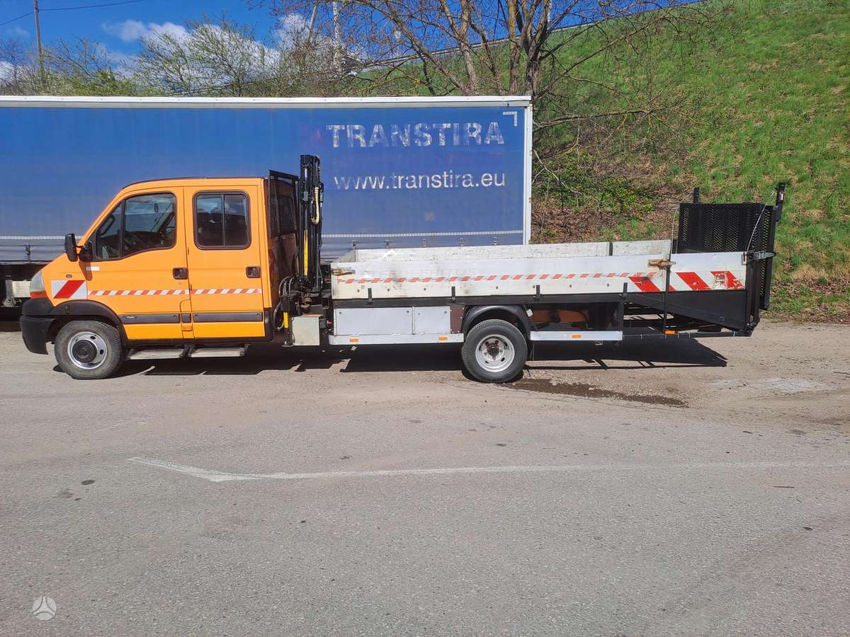 Renault Masccot, su kranu