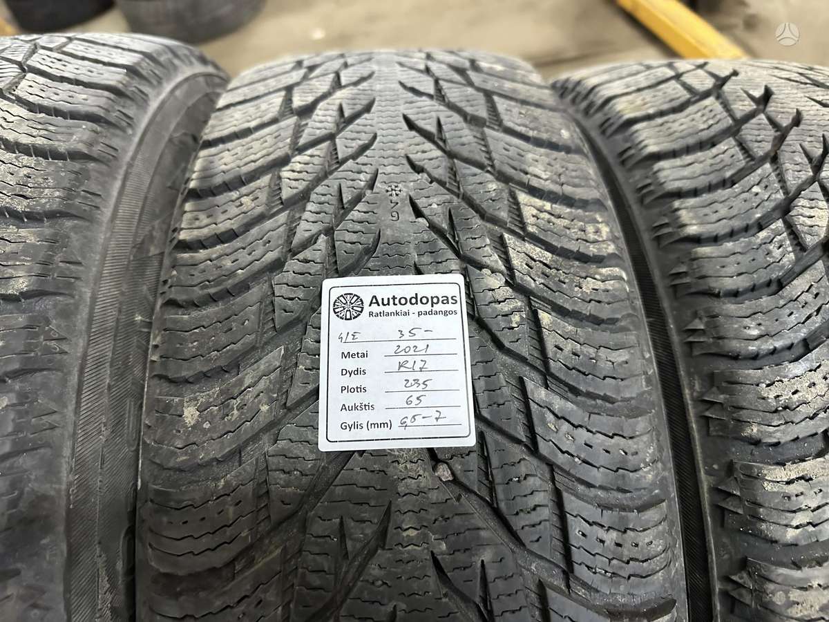 Nokian, winter 235/65 R17