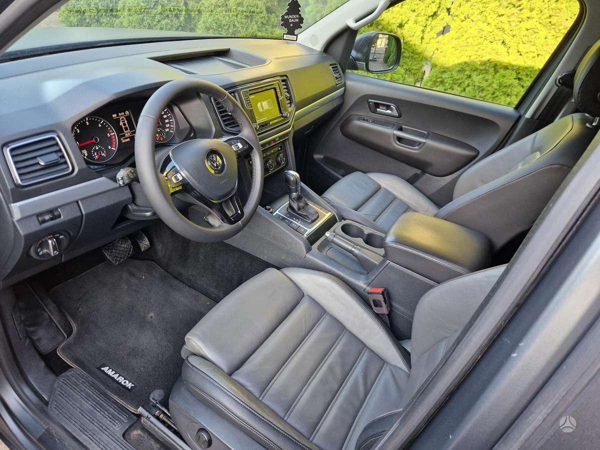 Volkswagen Amarok - 8