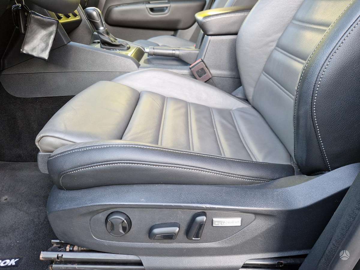 Volkswagen Amarok - 9