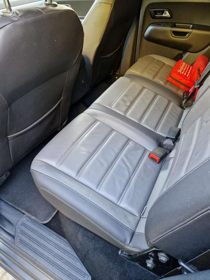 Volkswagen Amarok - 10
