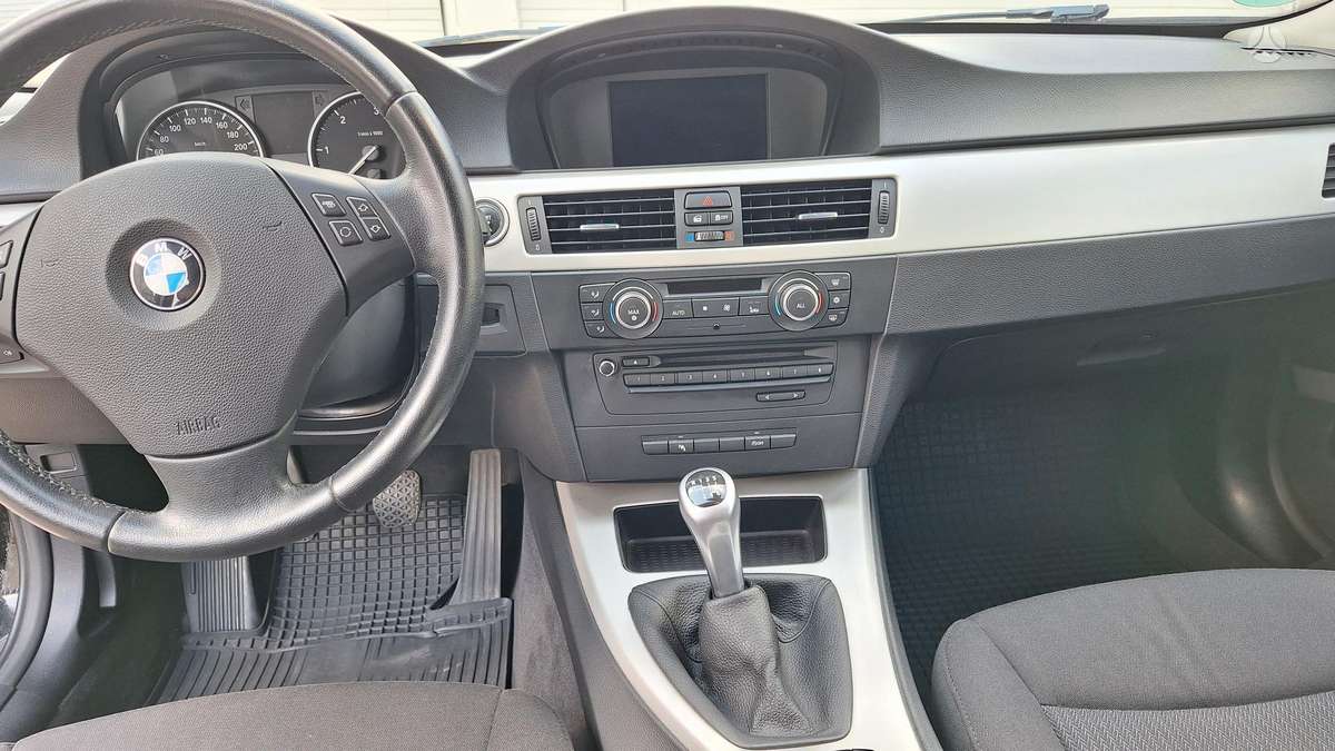 BMW 318, 2.0 l., Универсал