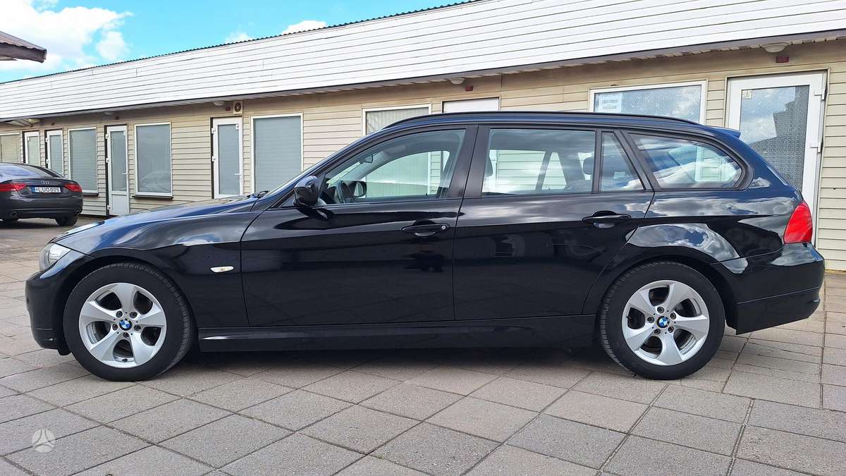 BMW 318, 2.0 l., Универсал